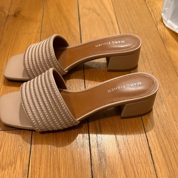 Marc Fisher Cream and Tan Mules - Picture 2 of 4